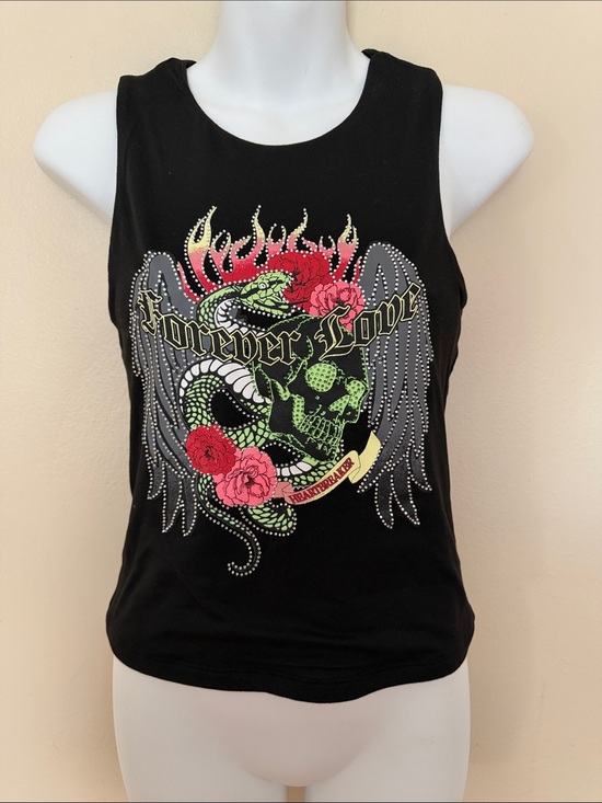 Forever 21 Tops - Forever 21 Black Graphic Tank with Green Skull and Pink Roses